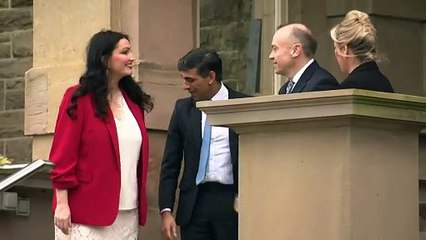 Prime Minister Rishi Sunak Concludes Meeting with Northern Ireland Leaders Amid Power-Sharing Revival 🇬🇧