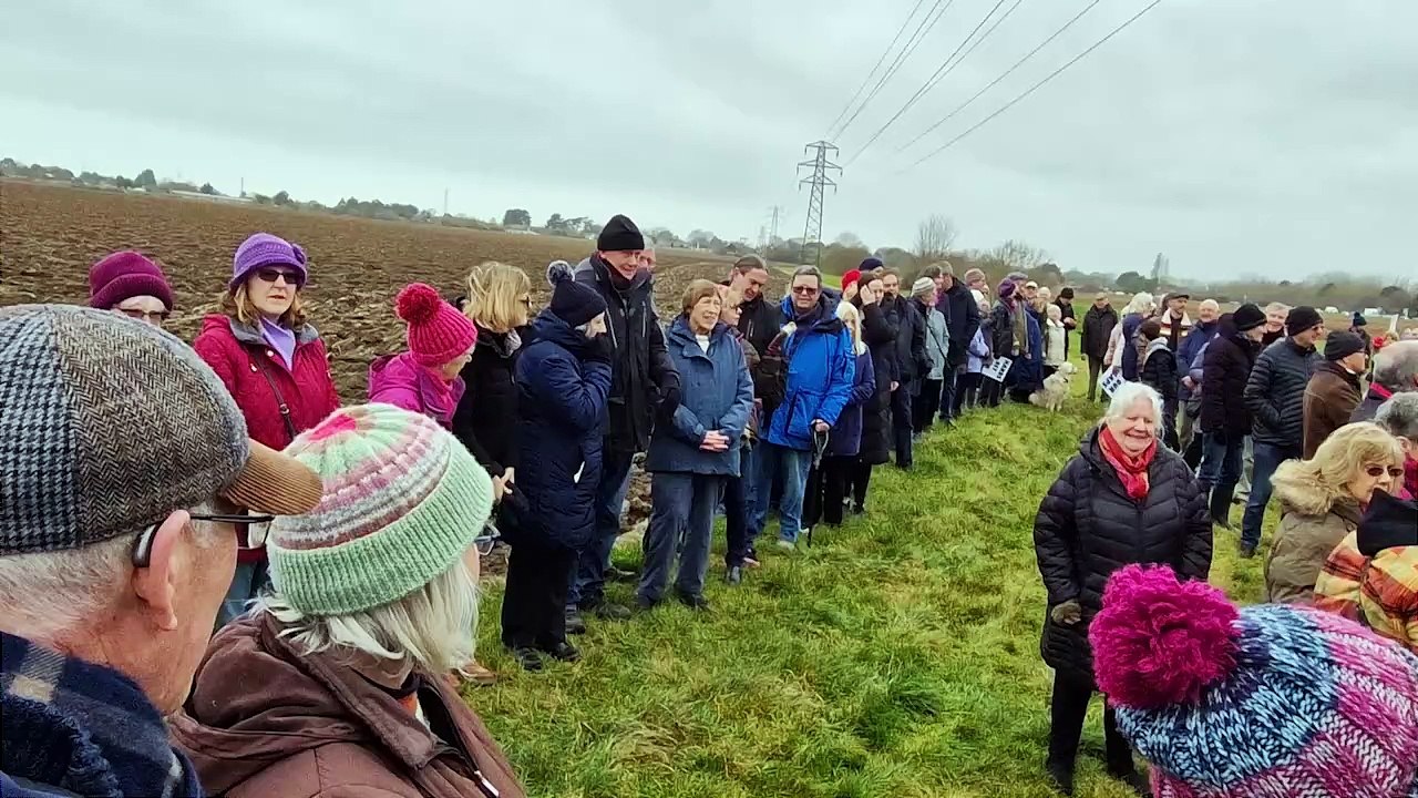 Crowds gather at Chatsmore Farm development protest