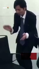 نيسان تصنع كرسى متحرك فى مكاتبها يعمل بشكل آلى