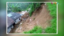 NGERI! Bangunan Tersapu Hitungan Detik Longsor Garut