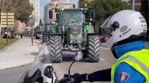 Una tractorada vuelve a tomar las calles de Valladolid