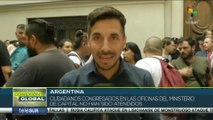 Argentinos reclaman la falta de recursos y alimentos