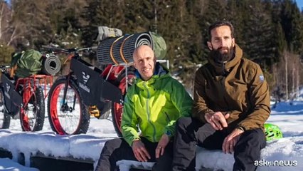 Esploratore italiano in Alaska con la bici dal telaio in 3d riciclato