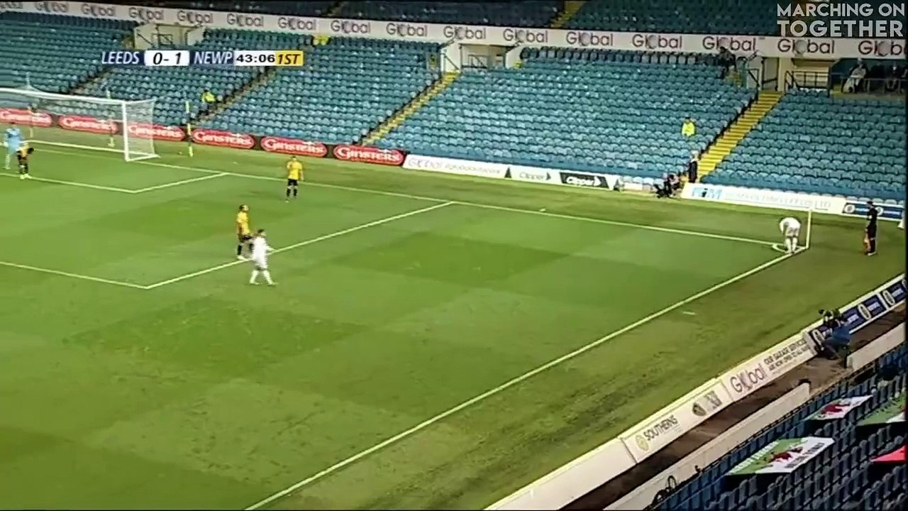 Leeds United 5-1 Newport County Extended Highlights - EFL Cup 2017