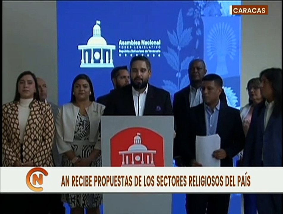 Voceros de distintas religiones entregan propuestas a la mesa de diálogo establecida por la AN
