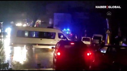 Enkaz altındaki kızının elini bırakmayan baba: Ellerini öptüm ama hiçbir çare bulamadık
