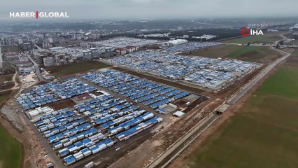 1 yılın ardından Adıyaman'da konteyner kent, havadan böyle görüntülendi