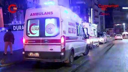 Fatih'te otelde yangın Mahsur kalan 20 kişi kurtarıldı