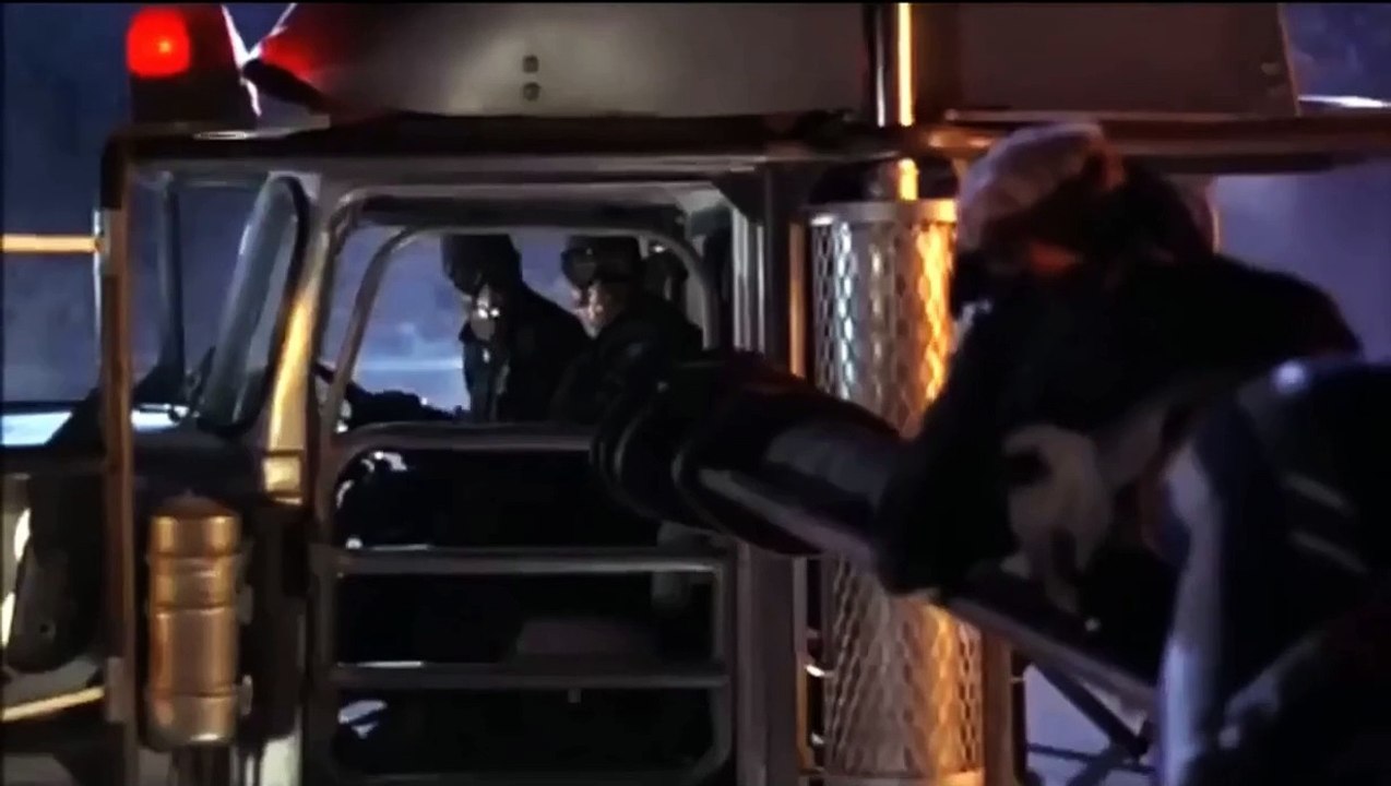 Tank Girl Trailer (2) OV