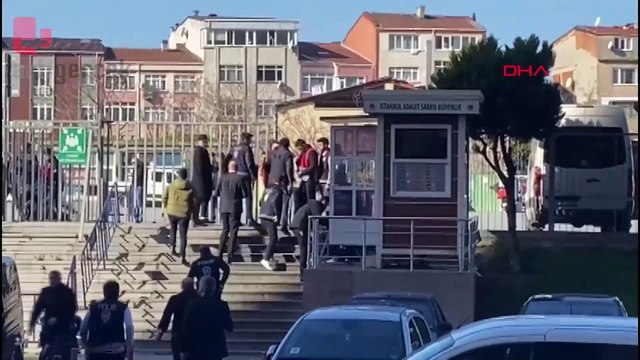 Çağlayan Adliyesi önünde silah sesleri: İki polis yaralandı