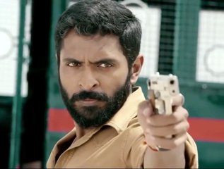 एक लड़की लड़का जंगल में मंगल कर रहे  थ पुलिस वालों नेपकड़ा...see more