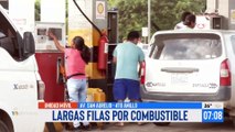 Persisten filas por combustibles