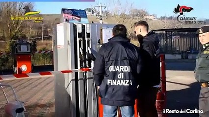 Turni di lavoro massacranti e minacce di morte, tre arresti per caporalato