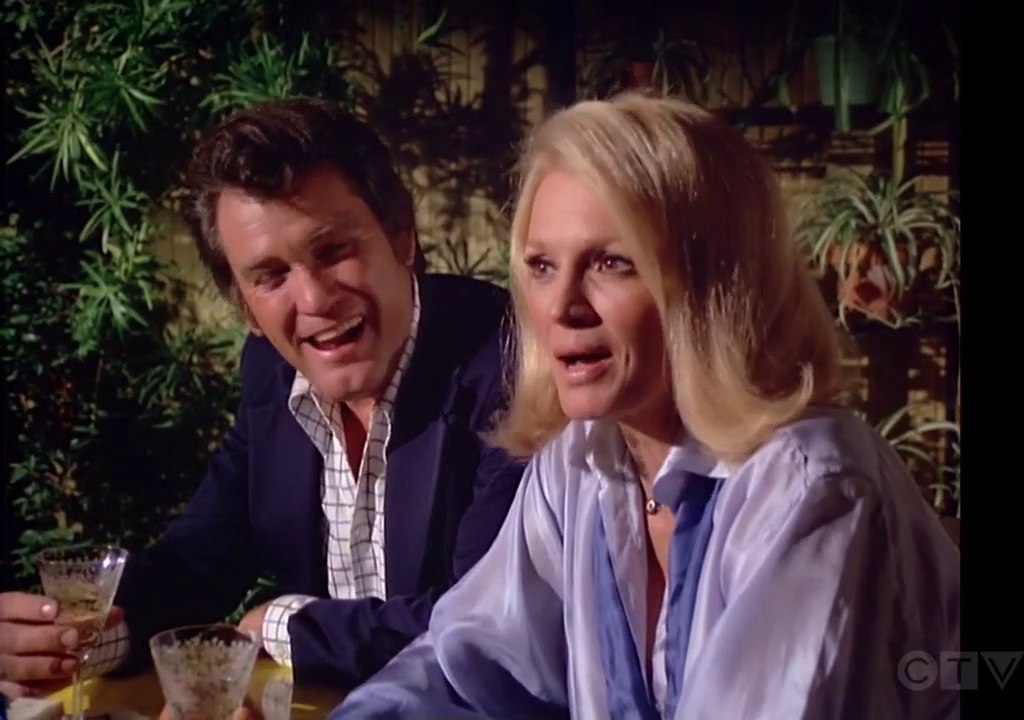 POLICEWOMAN - Series 4 - Episode 16 - "Sons"