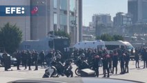 Dos atacantes abatidos, un civil muerto y otras cinco personas heridas en el atentado de Estambul