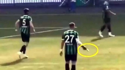 Maç esnasında elinde telefonla görüntülenmişti, açıklama geldi