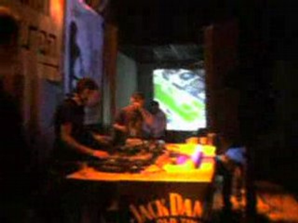 22.03.08 DJ Mad Dog au yéti (88)