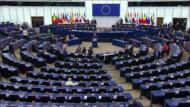 Von der Leyen retira el plan de reducir un 50% los pesticidas ante la polarización agrícola