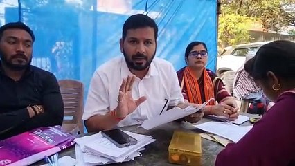 महतारी वंदन योजना फॉर्म कैसे भरें जनप्रतिनिधि दे रहे जानकारी