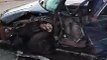 Traficante bate carro em caminhão e abandona 200 quilos de maconha na PR-323