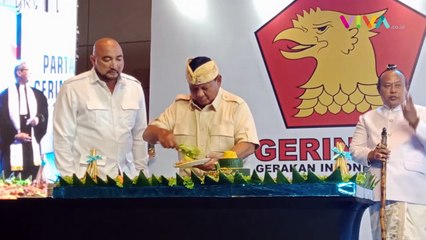 Kemeriahan HUT Gerindra di Bali, Massa Angkat Dua Jari