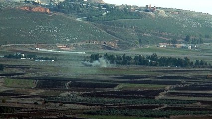 Tải video: قصف مدفعي إسرائيلي على جنوب لبنان