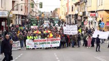 Primera jornada de protestas del campo en C-LM se salda con miles de tractores cortando vías