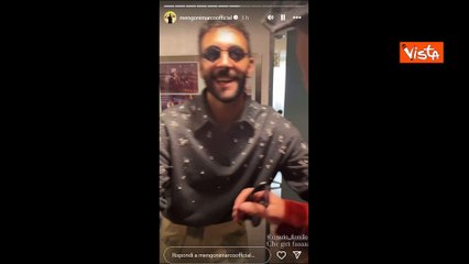 Sanremo 2024, siparietto tra Marco Mengoni e Fiorello nel backstage