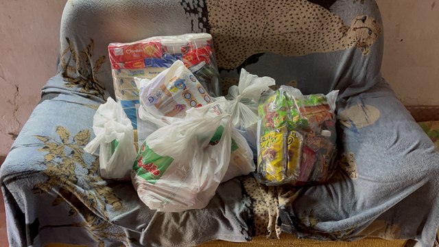 AÇÃO SOCIAL DA PBPE TV NO BAIRRO DA MANGUEIRA EM PEDRAS DE FOGO 06/01/24