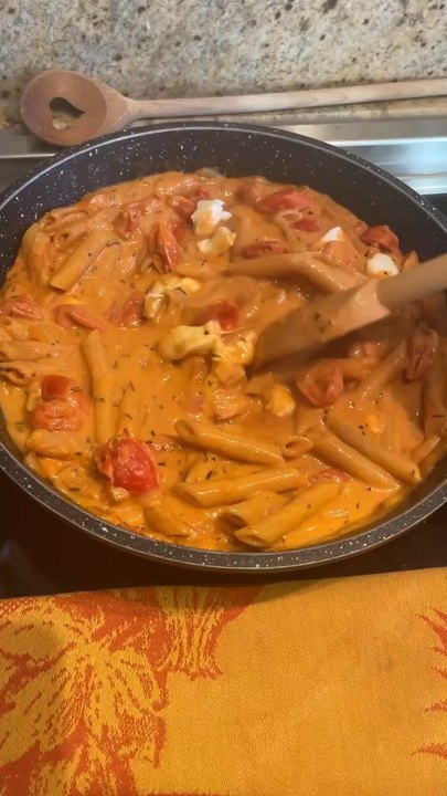Pasta tomate mozza