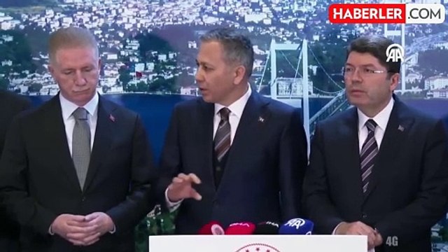 Muhabirden İçişleri Bakanı Ali Yerlikaya'yı sitem ettiren soru: Öyle bir yerde, öyle bir mekanda soru soruyorsunuz ki