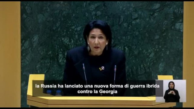 Presidente Georgia: La Russia vuole creare base navale in Abkhazia