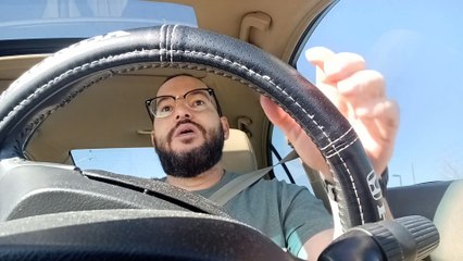 La vida es en un 10% lo que me ocurre y en un 90% cómo reacciono ante ello.(Life is 10% what happens to me and 90% how I react to it.)