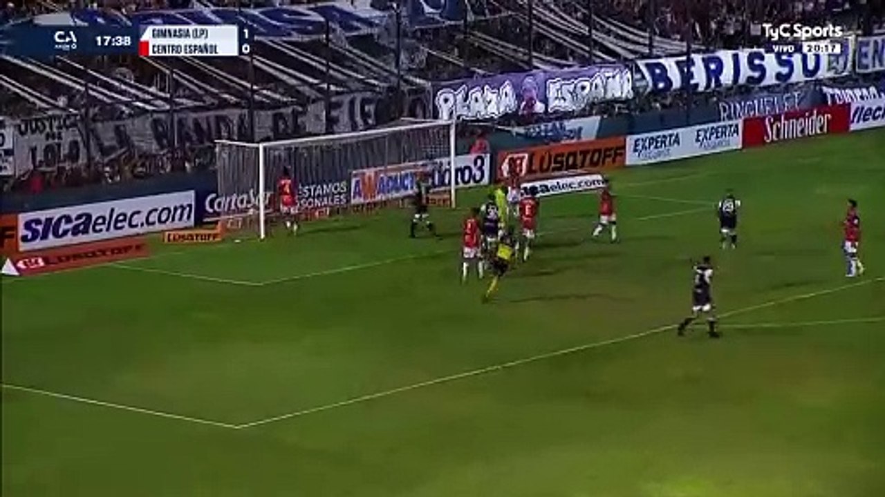 Gimnasia 2 - 0 Centro Español | Felipe Sánchez, de cabeza, puso el 2 a 0 en Quilmes