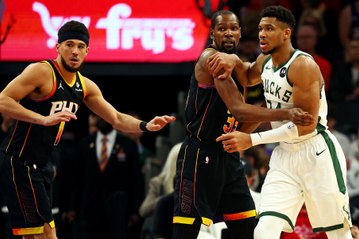 [VF] NBA - Phoenix et son trio de choc matent les Bucks