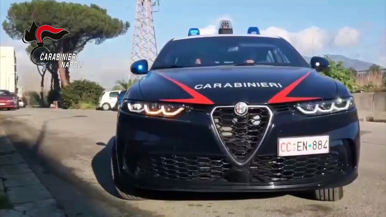 Camorra, poligono di tiro criminale in una scuola abbandonata