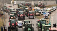Agricultores y ganaderos colapsan las principales carreteras de España