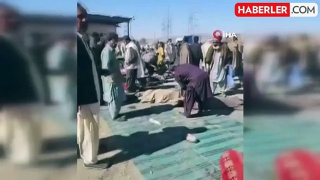 Pakistan'da milletvekili adayının ofisine Bombalı Saldırı: 12 ölü, 30 yaralı