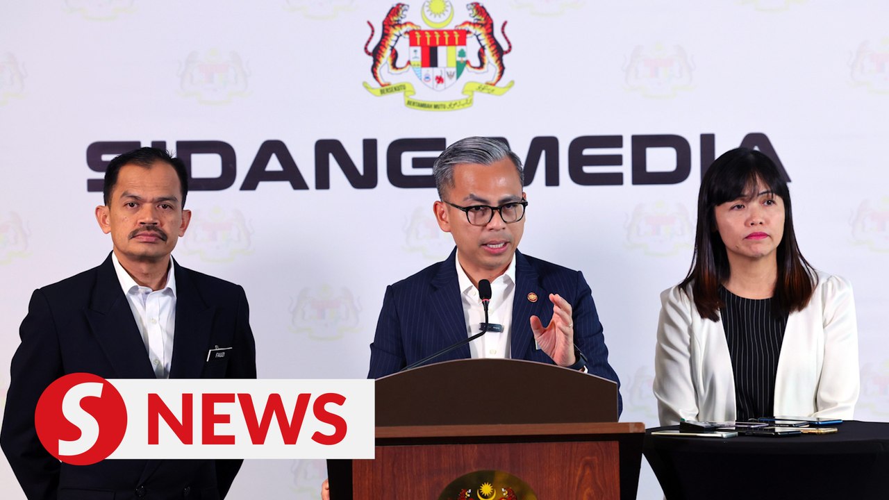 MCMC unable to find any 'Hot Daddy' video podcast online, says Fahmi