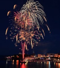 WATCH: What to expect from Tenby's Summer Spectacular events 2024 - with fireworks & live entertainment