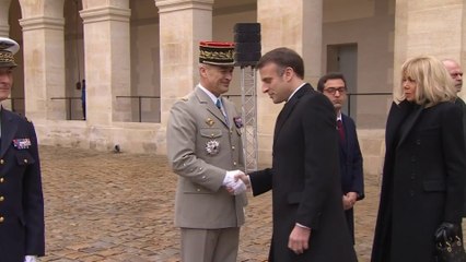 Hommage national aux victimes du Hamas: arrivée d'Emmanuel et Brigitte Macron