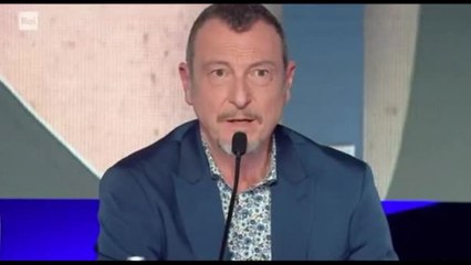 Sanremo, Amadeus su Travolta: "Si sta creando in caso dove non c'è"