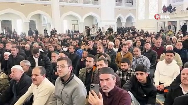 Miraç Kandili tüm yurtta dualarla idrak edildi