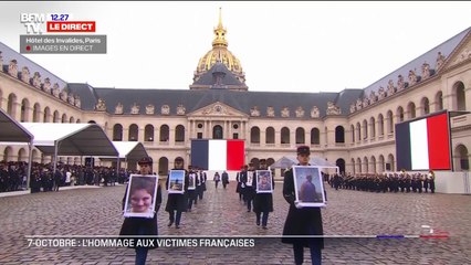 Hommage aux victimes françaises de l’attaque du 7 octobre: la sortie des portraits de la cour des Invalides