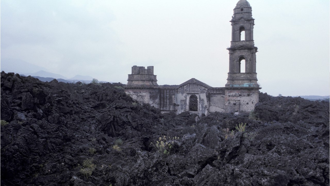Scientists left speechless after discovering a 'gateway to the underworld' beneath a Mexican church