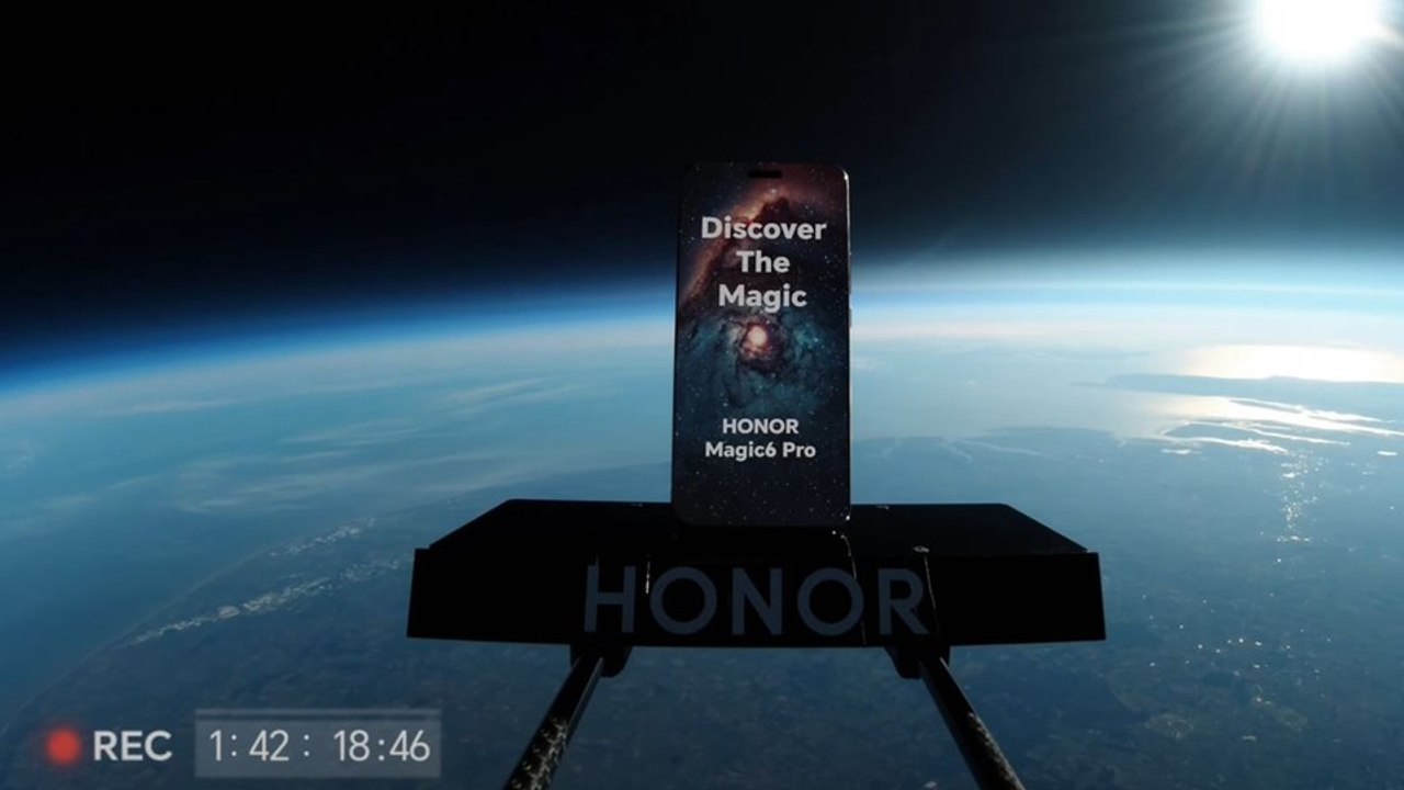 Honor schickt das neue Magic 6 Pro in den Weltraum, um die Akku-Laufzeit zu zeigen