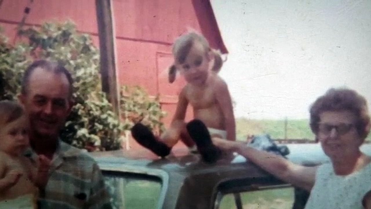 Finding Your Roots with Henry Louis Gates, Jr. - S08E10 - Where Did We Come From