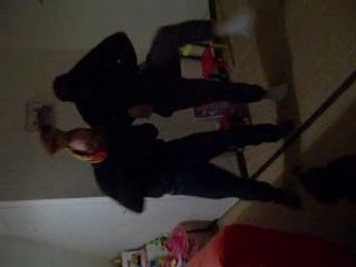 elle aime les moules frite !!!