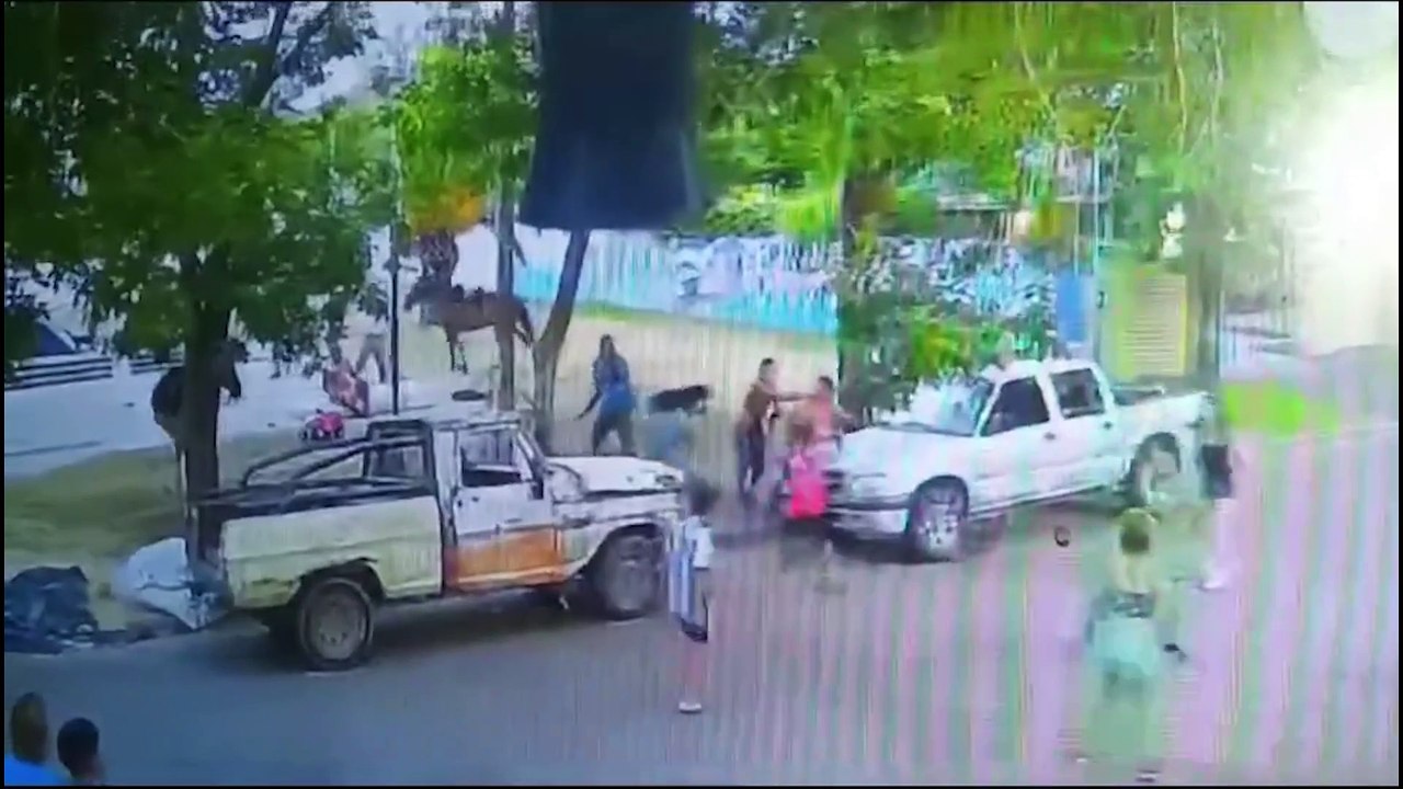 Un grupo de vecinos protagonizó una brutal pelea en Trenque Lauquen