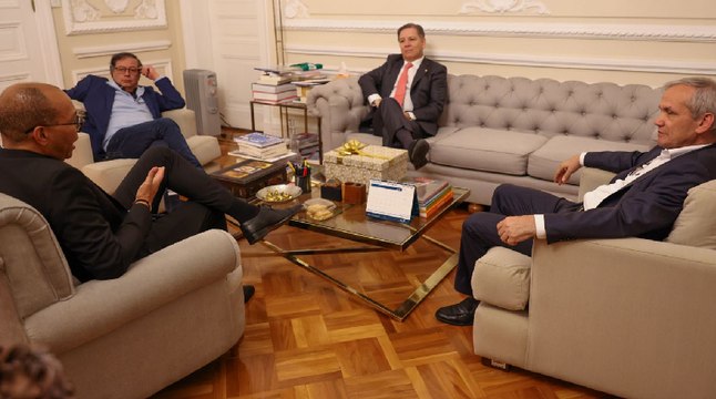 Sectores políticos le pidieron al presidente Petro no presionar a la Corte con elección de la fiscal